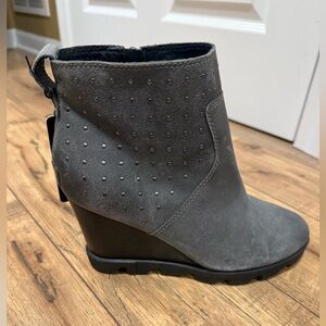 Sorel Gray Wedge Ankle Boots